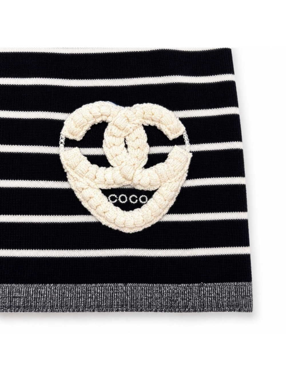 CHANEL 09C Cashmere Silk Twin Set Cardigan Tank Top CC Heart Logo IT 40 - Picture 8 of 10